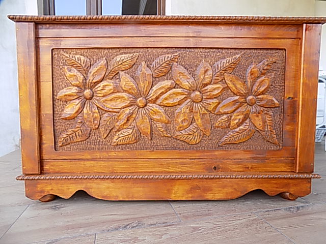 kufer drewniany skrzynia