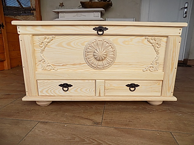 kufer drewniany Simon